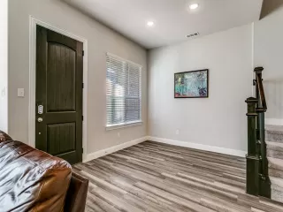 Photo #3: 21146477 Listing 