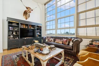 Photo #4: 21150867 Listing 