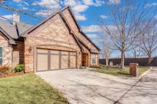 Photo #5: 21153164 Listing 