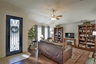 Photo #4: 21154041 Listing 