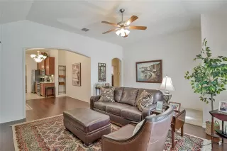 Photo #6: 21154041 Listing 