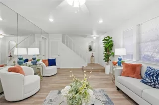 Photo #3: 21154612 Listing 