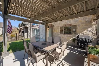 Photo #5: 21155282 Listing 