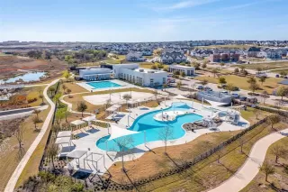 Photo #3: 21155341 Listing 