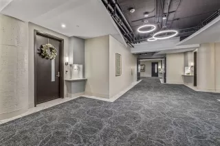 Photo #4: 21155532 Listing