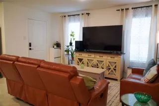 Photo #6: 21155546 Listing 