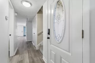 Photo #6: 21155632 Listing 