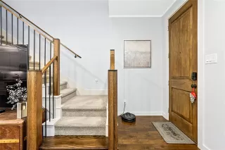 Photo #4: 21156456 Listing 