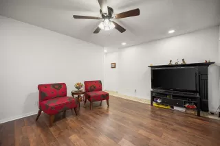 Photo #6: 21156469 Listing 