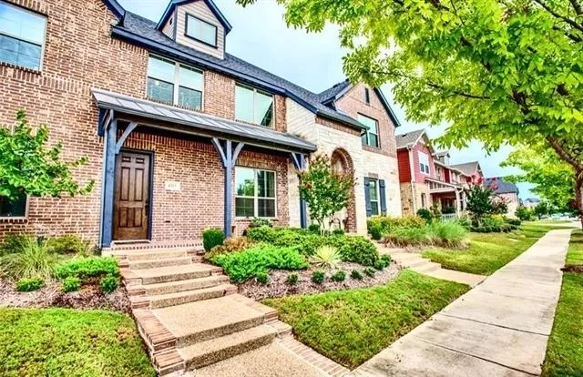 MLS: 21159339 Condo For Sale