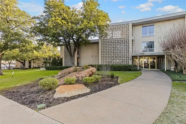 MLS: 21160656 Condo For Sale