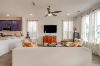 Photo #5: 21161073 Listing