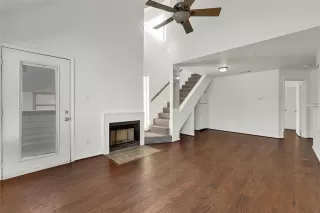 Photo #3: 21161212 Listing 