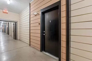 Photo #4: 21162719 Listing 