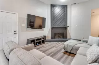 Photo #2: 21163457 Listing 