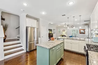 Primary Photo for MLS#: 21163498