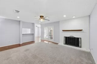 Photo #6: 21165172 Listing 