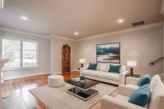 Photo #3: 21165584 Listing 