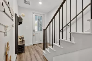 Photo #3: 21165816 Listing 