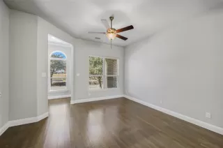 Photo #3: 21166652 Listing 