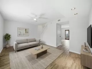 Photo #4: 21166785 Listing 