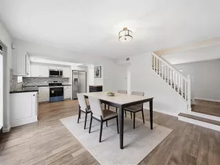 Photo #5: 21166785 Listing 