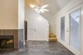 Photo #5: 21167600 Listing 