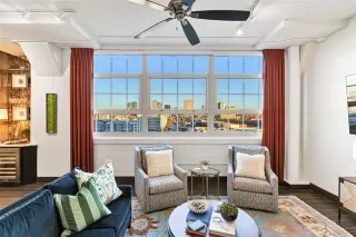 Photo #3: 21168351 Listing 