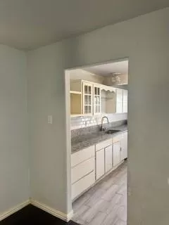 Photo #6: 21169156 Listing 