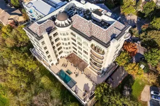 Photo #4: 21170897 Listing 