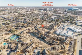 Photo #2: 21171598 Listing