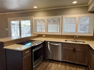 Photo #3: 21172118 Listing 