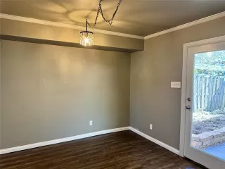 Photo #5: 21172118 Listing 