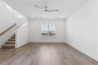 Photo #6: 21172513 Listing 