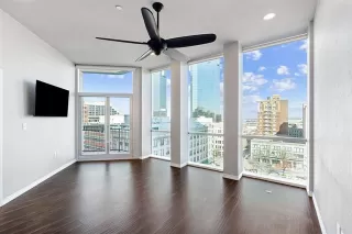 Photo #2: 21173015 Listing 