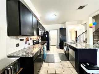 Photo #6: 21173705 Listing 