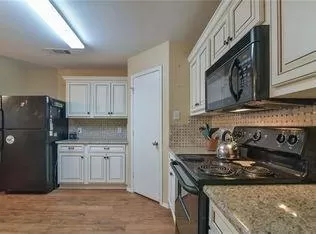 Photo #5: 21174310 Listing 