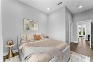 Photo #4: 21175657 Listing 