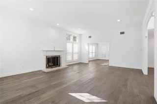 Photo #6: 21176911 Listing 