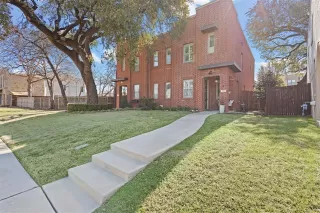 Photo #2: 21177556 Listing