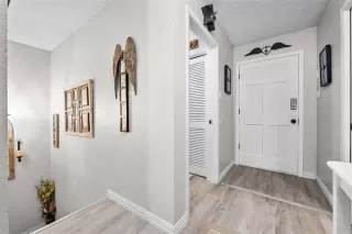 Photo #5: 21178379 Listing 