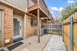 Photo #2: 21179805 Listing 