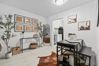 Photo #5: 21180452 Listing 