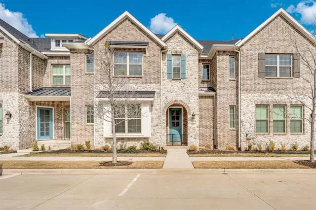 MLS: 21181381 Condo For Sale