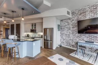 Photo #5: 21182874 Listing 