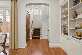 Photo #6: 21184020 Listing 