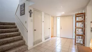 Photo #4: 21185952 Listing