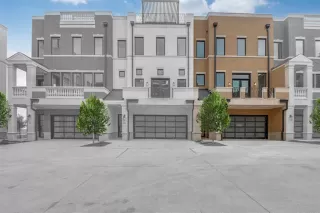 Photo #2: 21186797 Listing