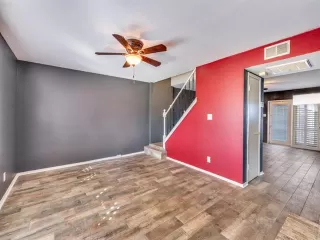 Photo #3: 21187538 Listing 