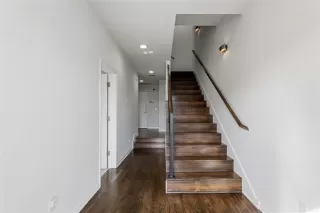 Photo #3: 21188658 Listing 